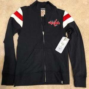 Brand new NHL Capitals hockey zip-up sweat shirt